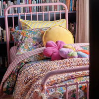 Boysenberry Pie Chunkey Knit Blanket