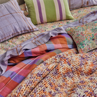 Boysenberry Pie Chunkey Knit Blanket