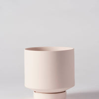 Angus & Celeste Grow Planter Medium in Soft Pink