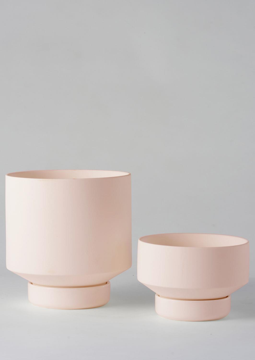 Angus & Celeste Gro Planter with Matching Saucer