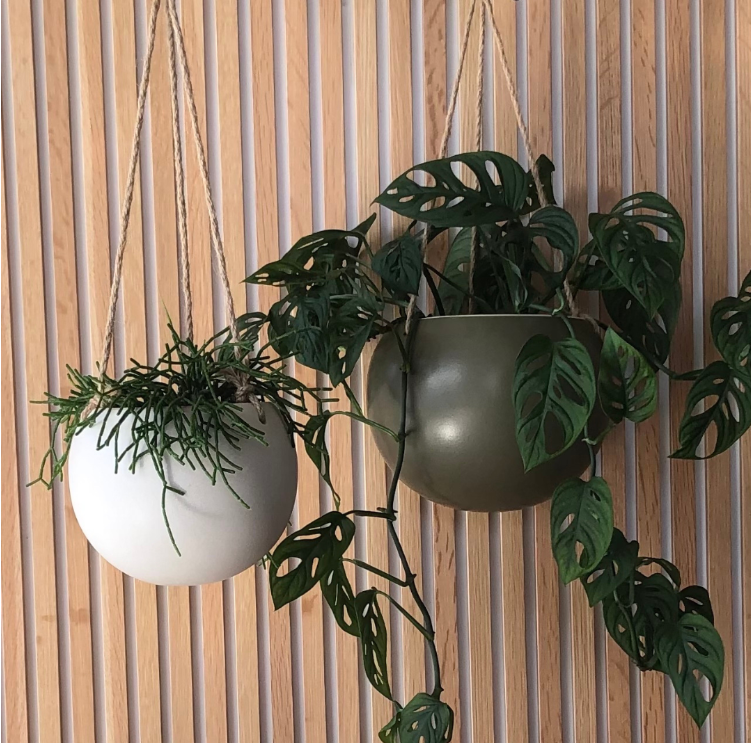 ORBIT HANGING PLANTER | SMALL | OATMEAL