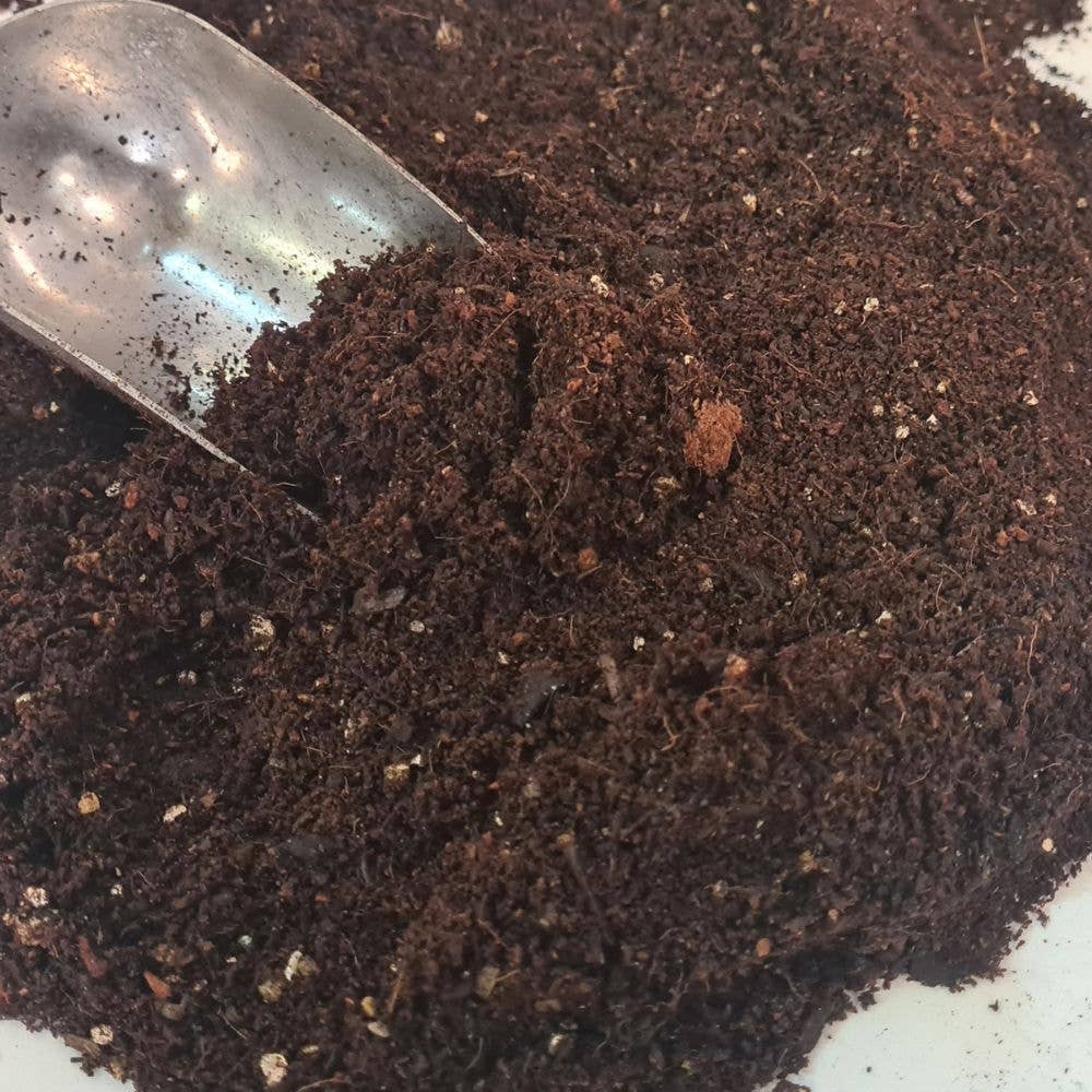 Flower & Twig - Terrarium Soil