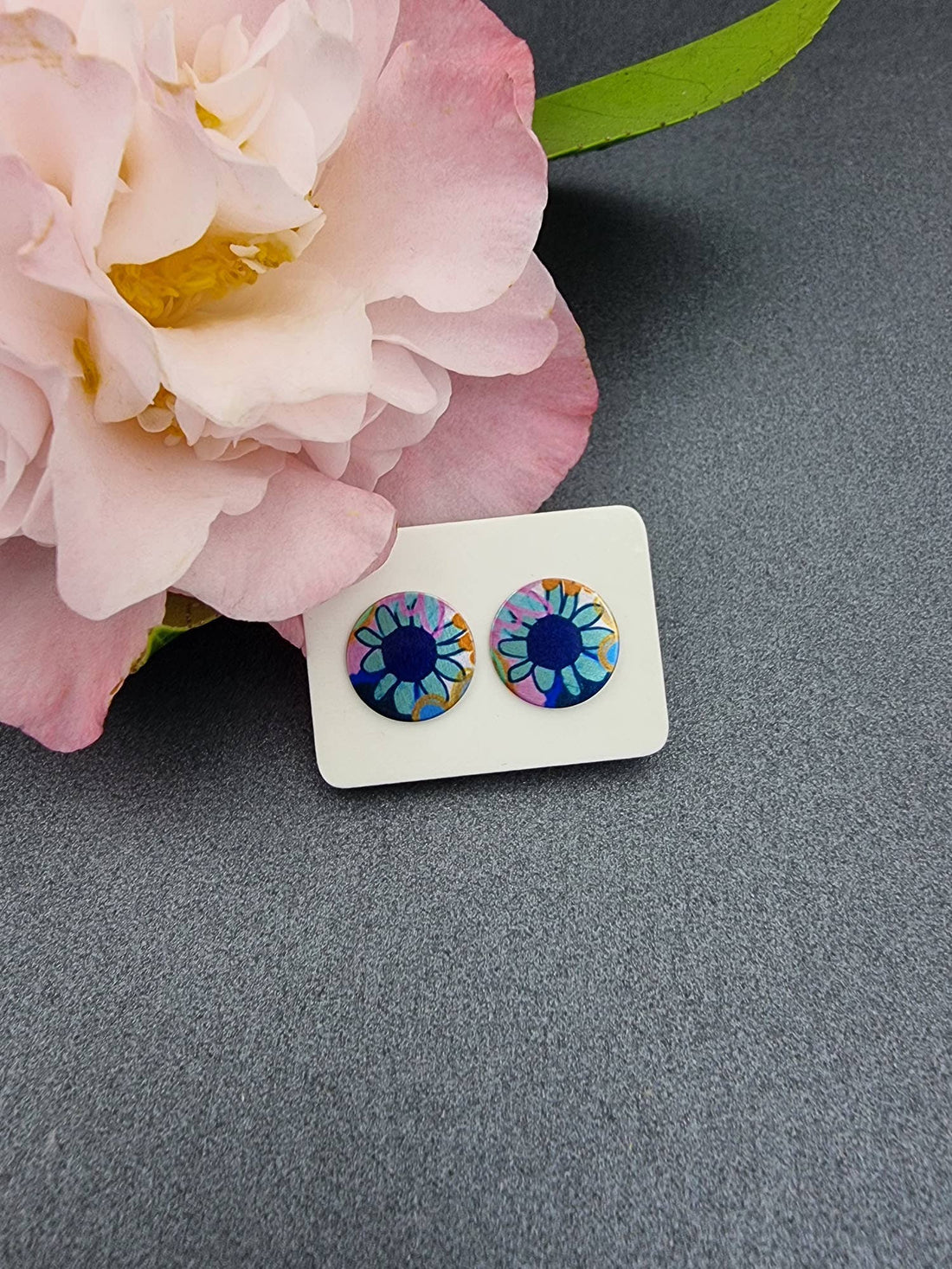 erin.k creative studio - A FOREVER FLOWERS - 13mm studs