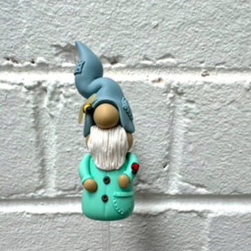 GARDENER GNOME