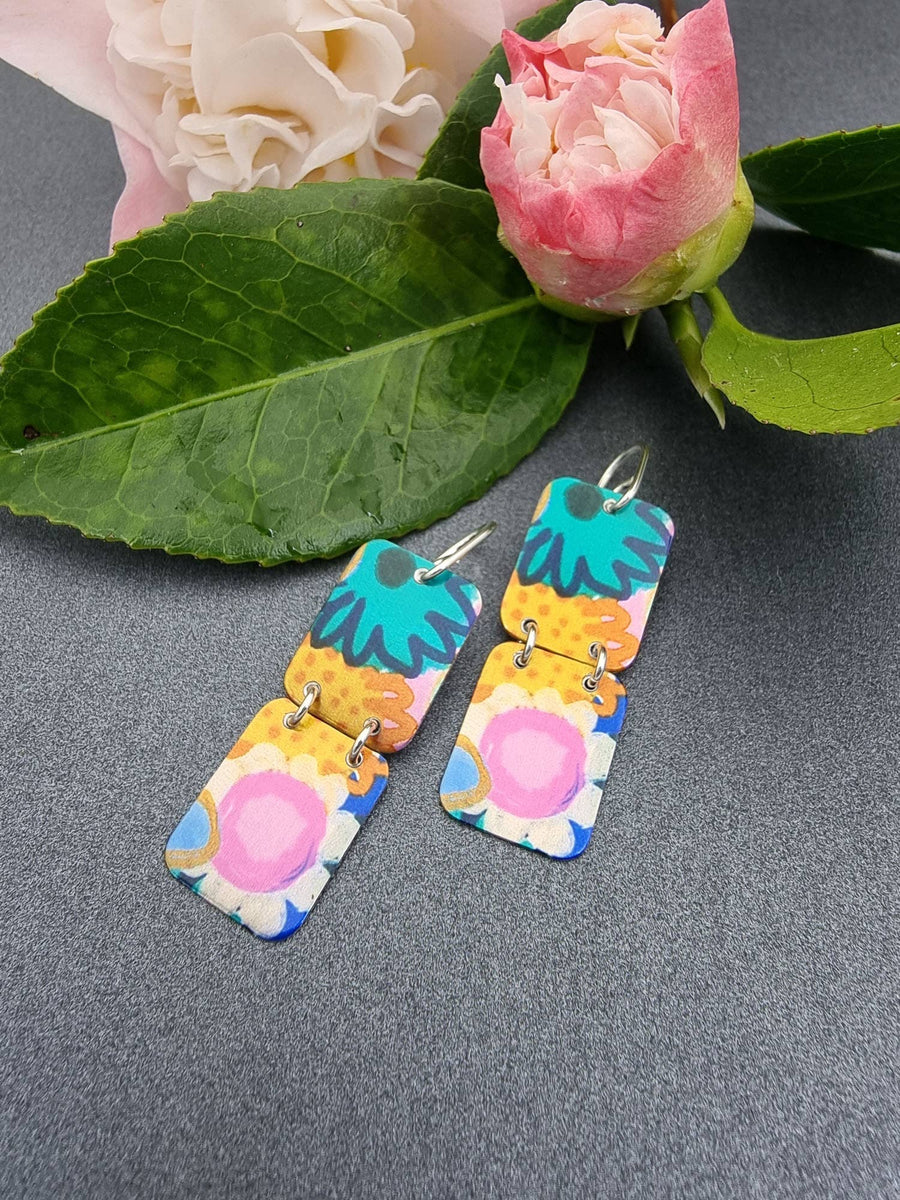 erin.k creative studio - A FOREVER FLOWERS - rectangle drop earrings