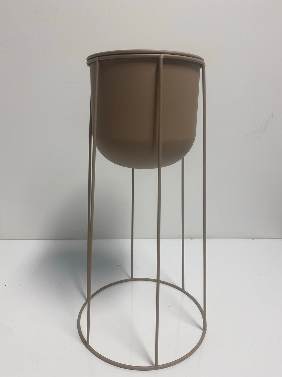 Willa Metal Stand