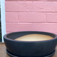 Low bowl with saucer